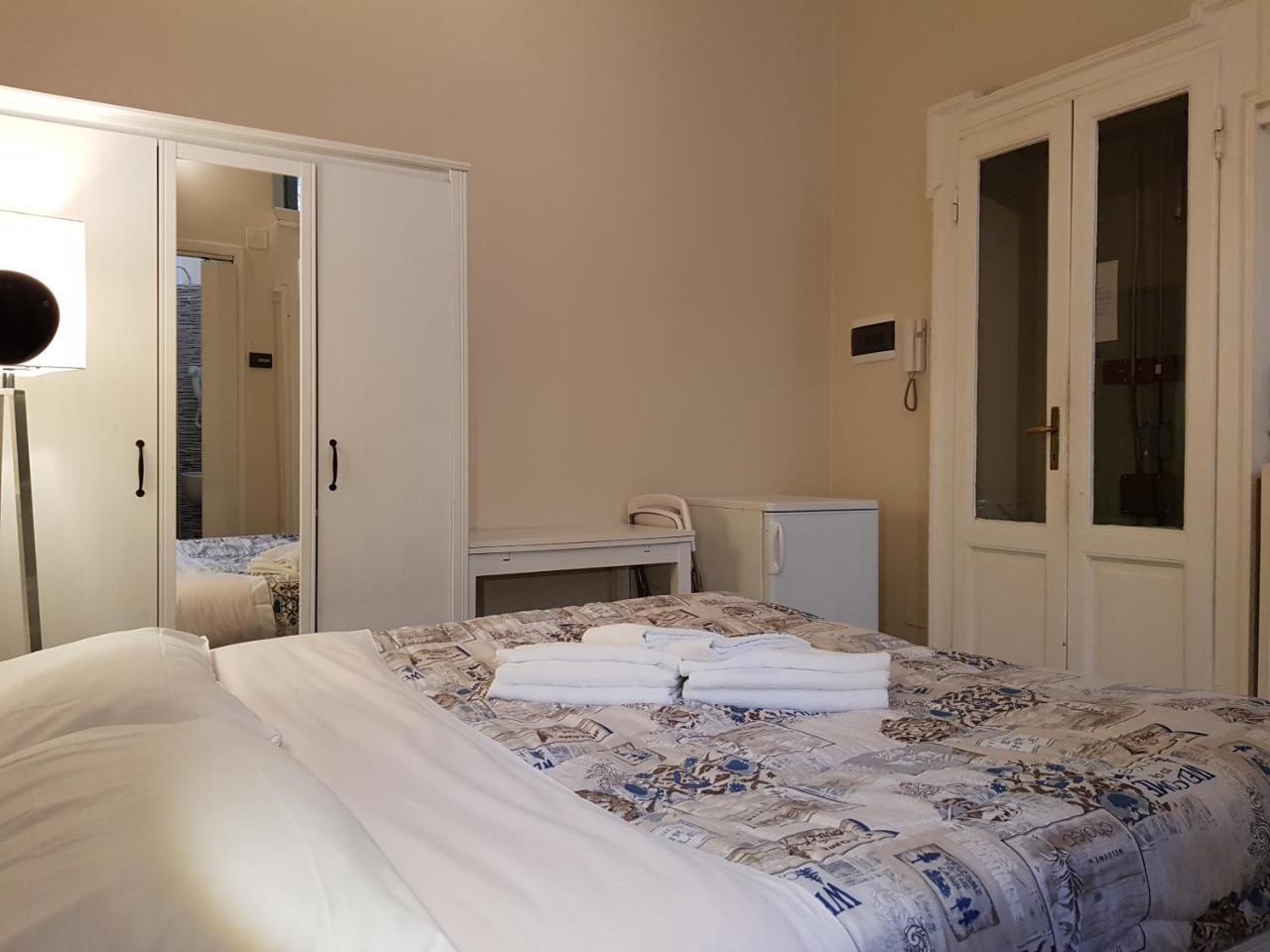Elite Milano Apartments Oda fotoğraf
